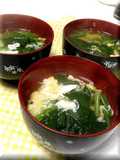 My Daughter's Favorite Clear Soup with Lots of Spinach