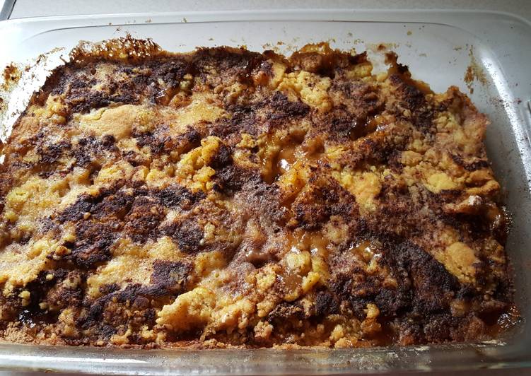 Spiced Apple and Cinnamon Dump Cake Spiced Apple and Cinnamon Dump Cake