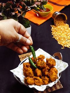অড়হড় ডালের বড়া(Tuvar daal er bora recipe in Bengali) রেসিপির প্রধান ছবি