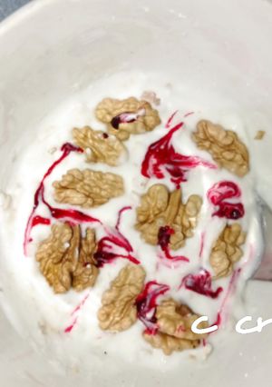 Una foto de Cerebritos de brujas con yogurt