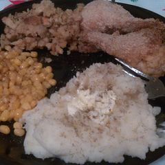 A picture of Oven baked breaded chicken drums.