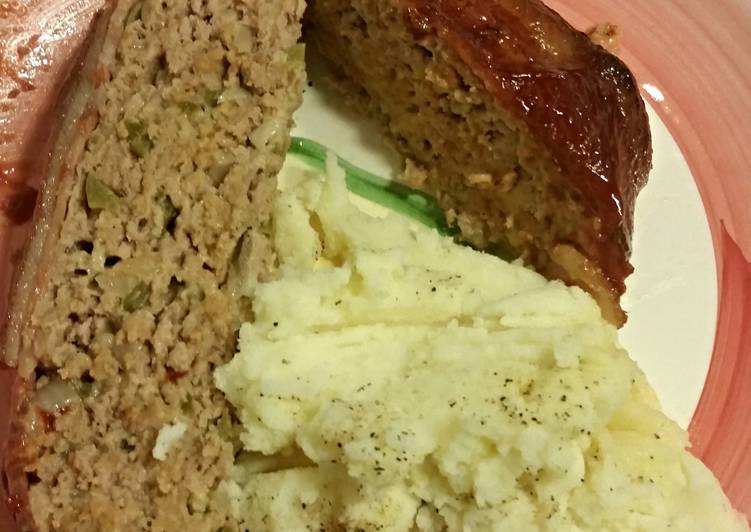 Easiest Way to Prepare Quick Nessa&#39;s Meat Loaf