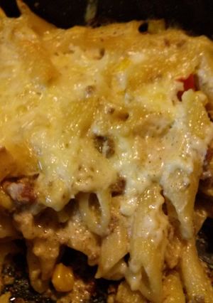 A picture of Beefy penne carbonara pasta.