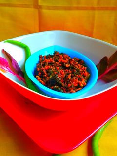 लाल माठ भाजी (lal math bhaji recipe in marathi) रेसिपी चे मुख्य फोटो