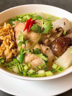 Hình của món Hủ Tiếu Măng Gà Nấm.