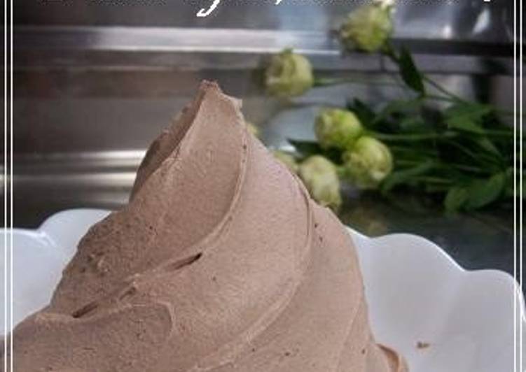 No Need for Chocolate! Cocoa Chocolate Mousse