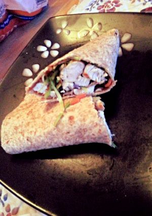 A picture of low calorie Thai chicken breast and broccoli wraps.