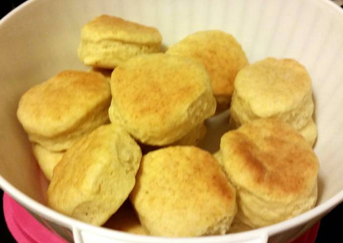 Easy Buttermilk Biscuits