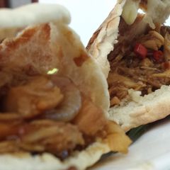 A picture of Sweet n Spicy Chicken Pockets.