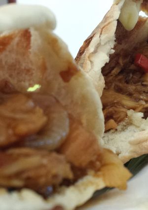 A picture of Sweet n Spicy Chicken Pockets.