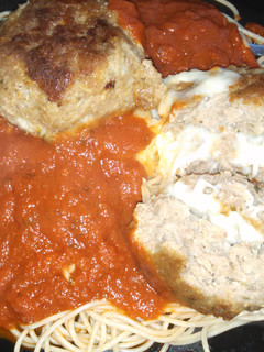 A picture of Mozzarella stuffed turkey meatballs.