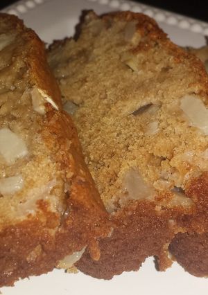 A picture of apple bread.