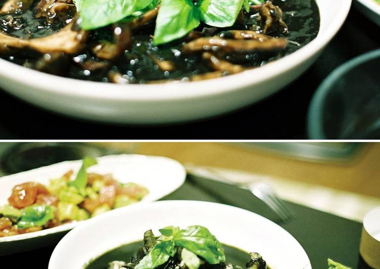 Easy Squid Ink Stew