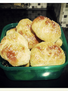 A picture of fresh bread.