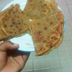 A picture of Carrot zucchini chapqatti.
