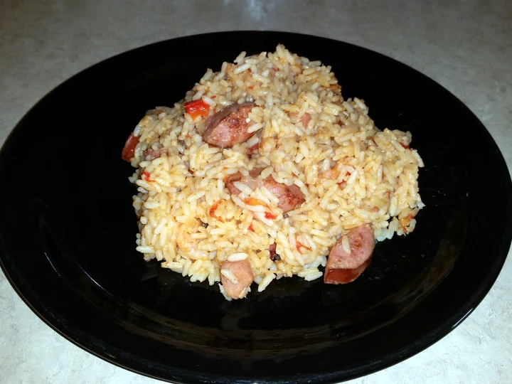 Easy Steps to Make Jambalaya w/sausage, shrimp and ham the Delicious Can spoil the tongue