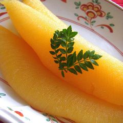 A picture of Delicious Broth-Cooked Herring Roe for New Year's.