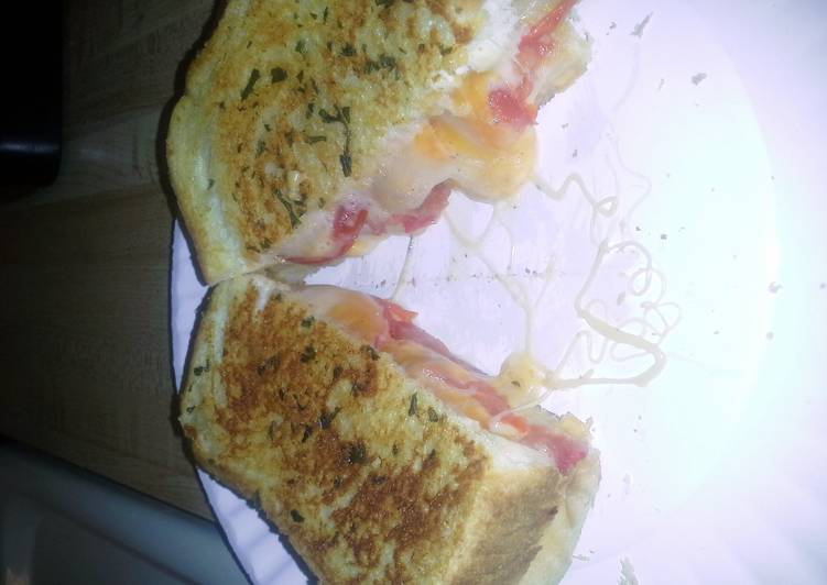 Recipe of Quick 4 cheese grilled cheese