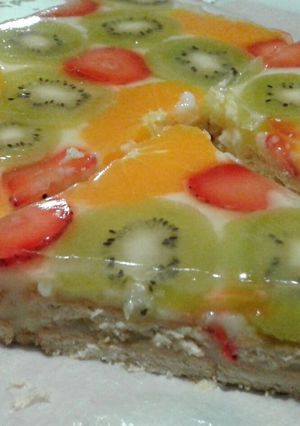 Gyümölcsös sütemény recept fotója