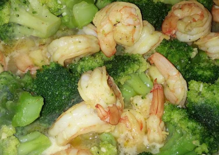 How to Prepare Speedy Garlic &amp; lemon pepper shrimp and broccoli