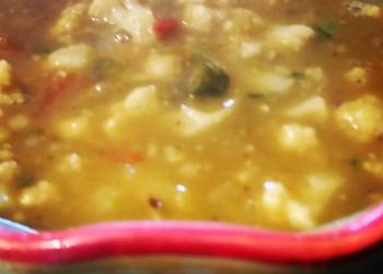 How to Make Tasty South Indian Inspired Pea Soup with Tomato and Cauliflower