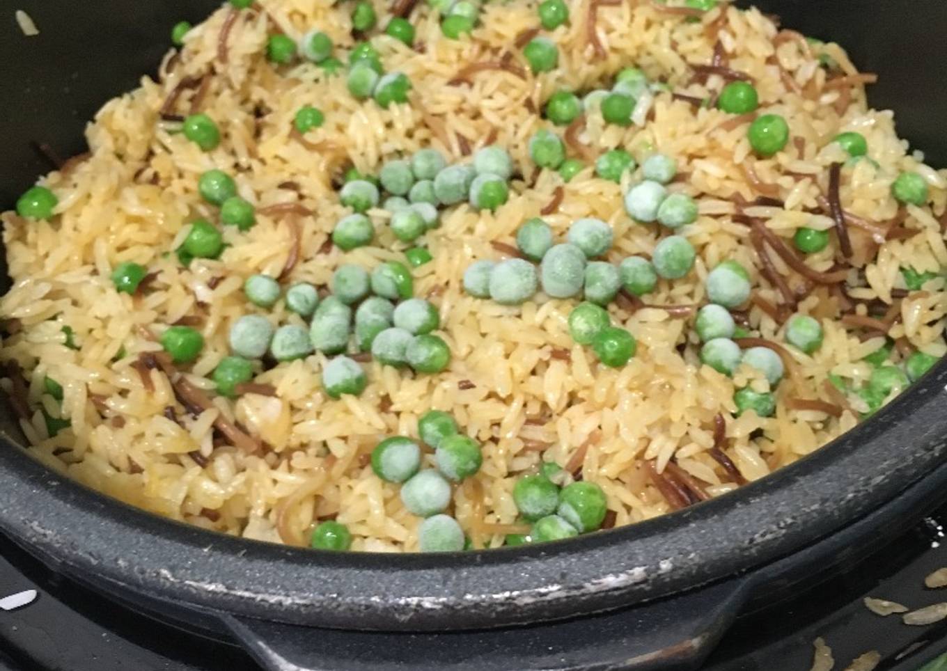 Arroz con Fideos y  Guisantes  en  Aceite de Bacon