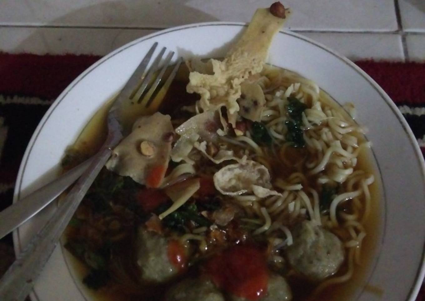 BAKSO AYAM JAWA PEYEK & MIE SARI MIE BAKSO