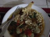 BAKSO AYAM JAWA PEYEK & MIE SARI MIE BAKSO