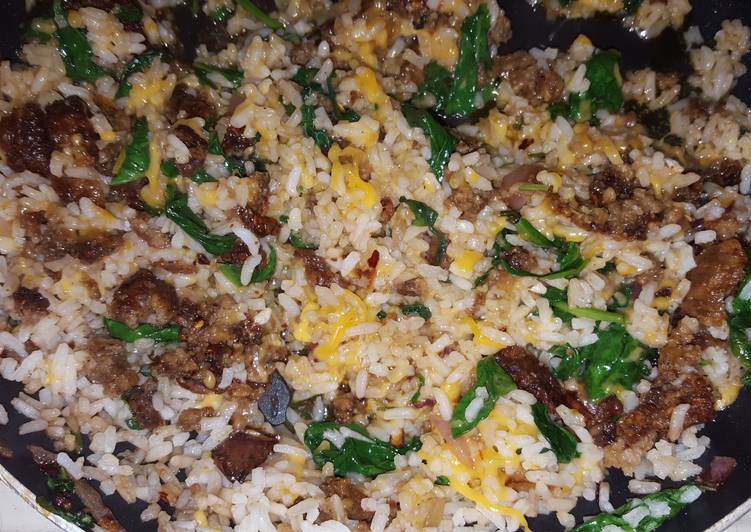 Recipe of Perfect Sausage, spinach, and rice