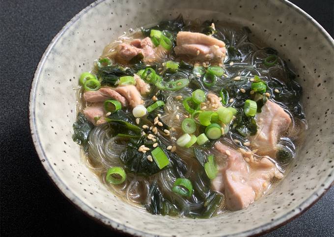 Chicken & Wakame Harusame Soup recipe main photo