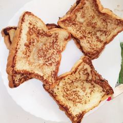 A picture of Cinnamon Bread toast😋.