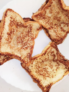 A picture of Cinnamon Bread toast😋.