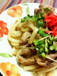 A picture of Hearty & Quick Fried Udon with Ginger Pork.