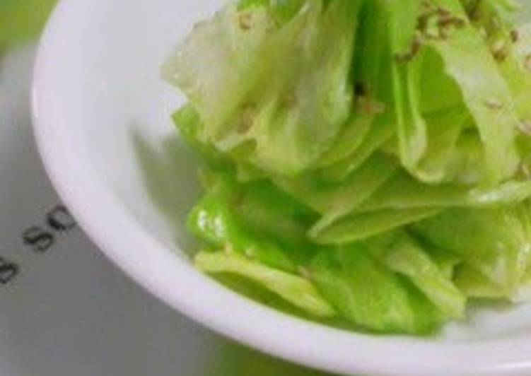 Quick Seasoned Cabbage Leaves