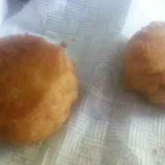 A picture of REAL FISH CAKES IN BATTER.