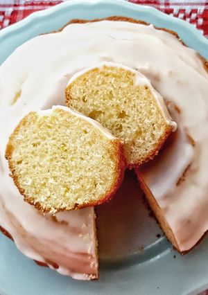 Una foto de Torta Blancaflor de limón 🍋