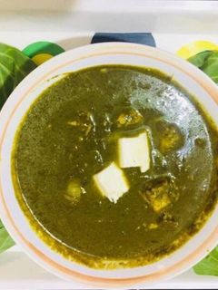 पालक पनीर (Palak Paneer Recipe in Hindi) रेसिपी मुख्य फोटो