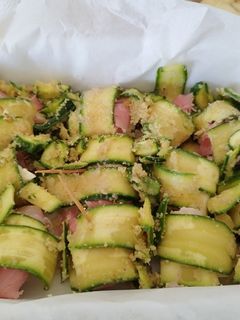 Foto di Involtini di zucchine