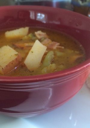 A picture of Bacon Potato Soup.