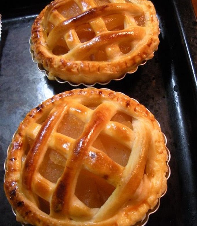 Apple Pie (With Cream Cheese Custard) Recipe By Cookpad.Japan