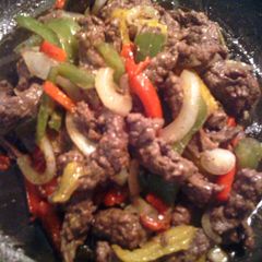 A picture of sunshine's beef fajitas.