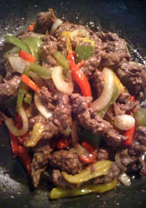 A picture of sunshine's beef fajitas.