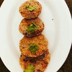 Sabudana ke vada A picture of Sabudana ke vada.