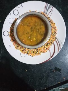 हरी भरी पंचरत्न दाल (Hari bhari Panchratana dal recipe in Hindi) रेसिपी मुख्य फोटो