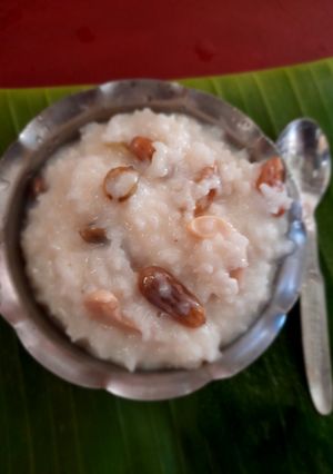 গরুর দুধের তৈরি গোবিন্দ ভোগ চালের পায়েস(gobindobhog chaler payesh recipe in Bengali) রেসিপির প্রধান ছবি