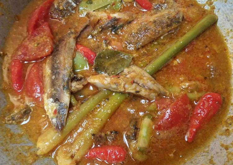 Bahan Membuat Ikan Pindang Masak Pesmol Lezat