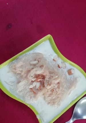 A picture of Sevai kheer.
