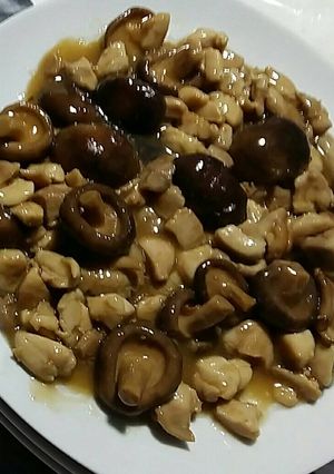 Foto principal de Pollo con setas shitake