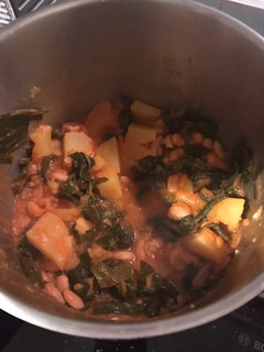 Foto di Zuppa fagioli e cavolo nero