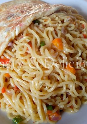 A picture of Noodles and omelette 2.